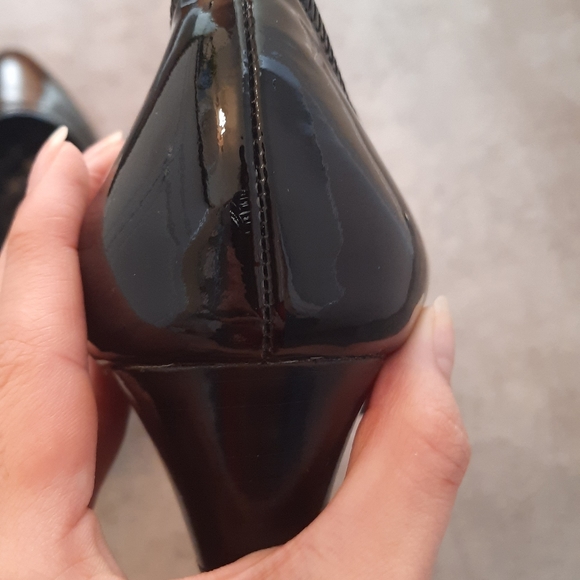 Cole Haan Black Slip On Wedge Shoe - Picture 5 of 10